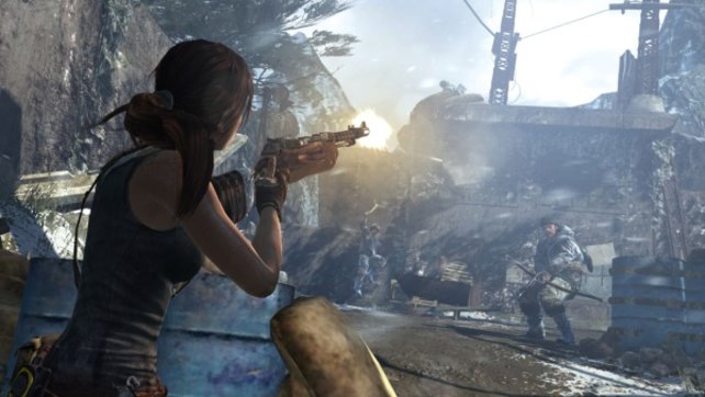 Schußwechsel à la Uncharted waren in Tomb Raider von 2013 neu.