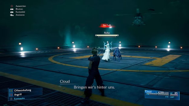 Während Cloud alleine zurückbleibt, kämpft Rufus zusammen mit seinem Hund Dark Star.