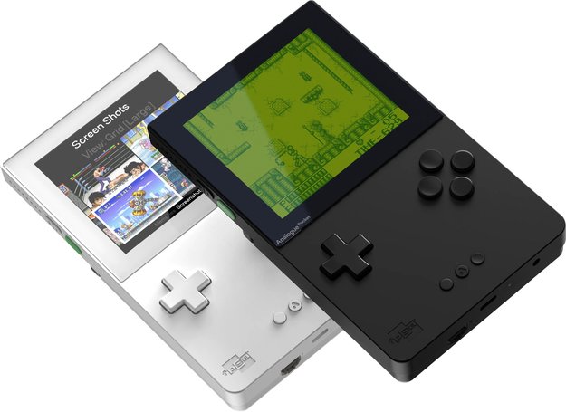 Sieht aus wie ein Game Boy. Der Analogue Pocket kann aber viel mehr! (Bild: Analogue)