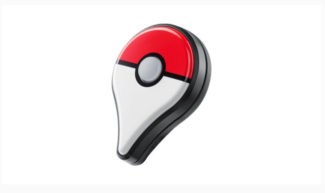 Das Pokémon Go Plus-Gerät als Anstecker