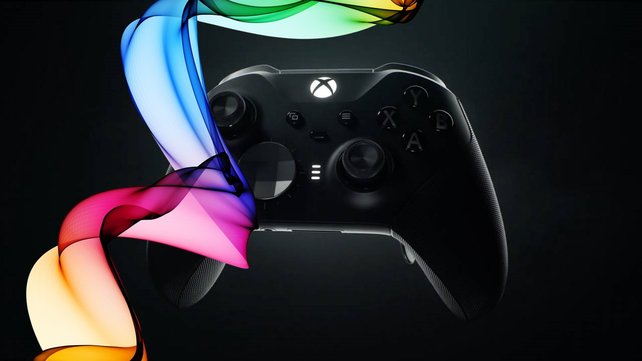 Der Xbox-Controller kann mehr als nur Weiß. Bild: Microsoft / Getty Images / Oxygen