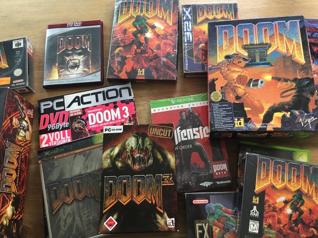 Doom wohin das Auge blickt: ein Auszug aus der Sammlung von Onkel Jo. Wer mehr sehen will, sollte unbedingt das am Anfang der Kolumne verlinkte Video anschauen.