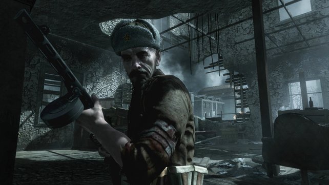 Sergeant Reznov führt euch über die Dächer Stalingrads.