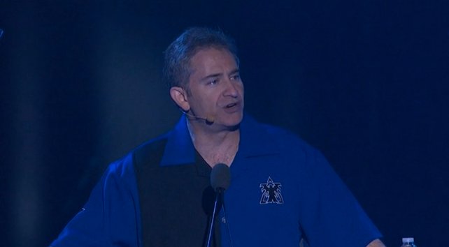 Blizzard-CEO Mike Morhaine eröffnete die Show.
