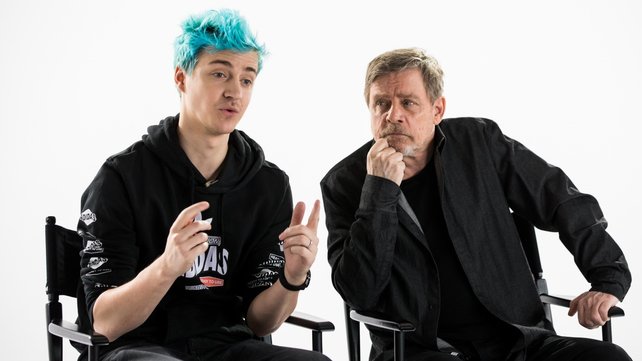 Ninja und Mark Hamill während ihrer aufsehenerregenden Ankündigung.